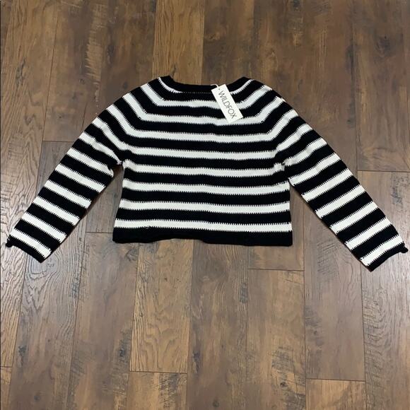 Wildfox Leanne V-Neck Knit Striped Sweater - Picture 8 of 8